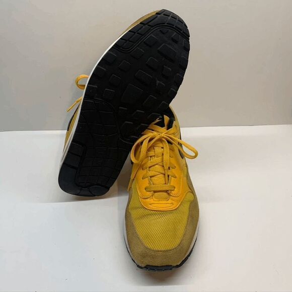 Nike Air Max 1 University Gold Black White Mens Size‎ 11 rare BV1254-700 (READ) main image 6